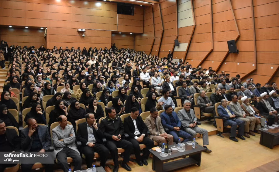 مراسم بزرگداشت روز دانشجو در لرستان