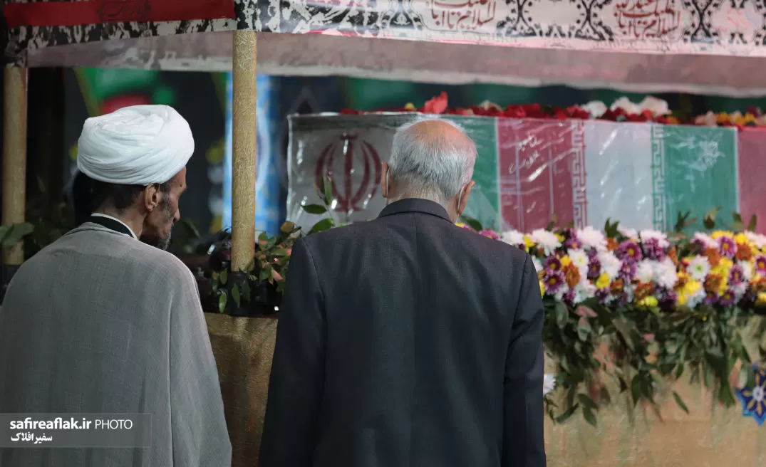 عطر بهشتی «لاله‌های زهرایی» در خرم‌آباد
