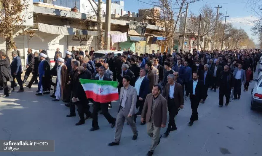 قیام مردم لرستان در محکومیت حادثه تروریستی کرمان